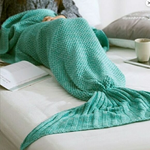 Handmade High Density Crochet Mermaid Tail Blanket - Picture 1 of 16
